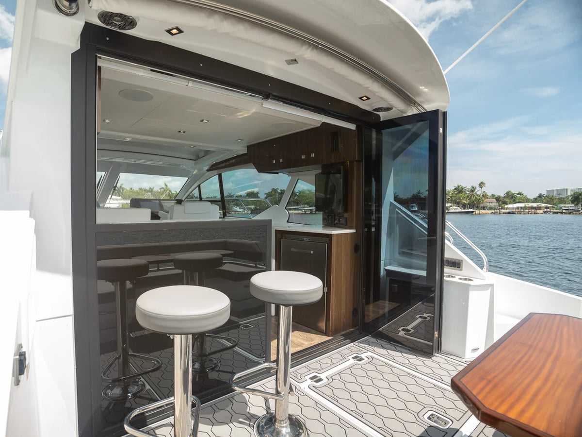 2023 Cruisers Yachts 50 CANTIUS 50.0 feet, Miami, FL #45