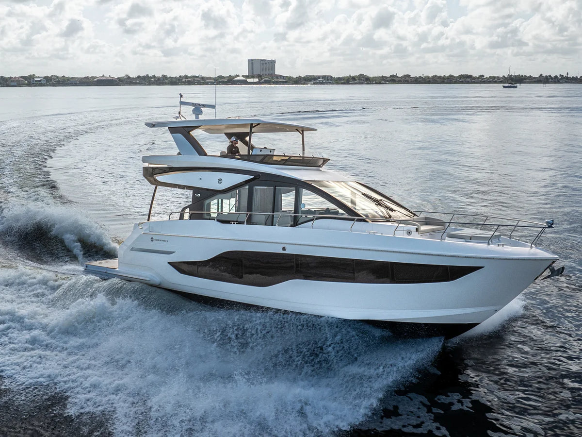 2026 Cruisers Yachts 50 FLY 50.0 feet, Fort Myers, Florida #6