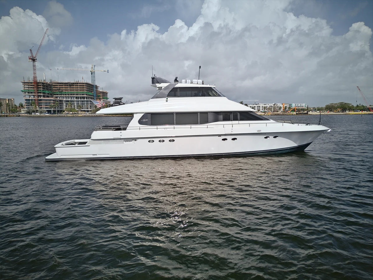 2001 Lazzara 80 SL SUNLOUNGER 80.0 feet, West Palm Beach, FL #2
