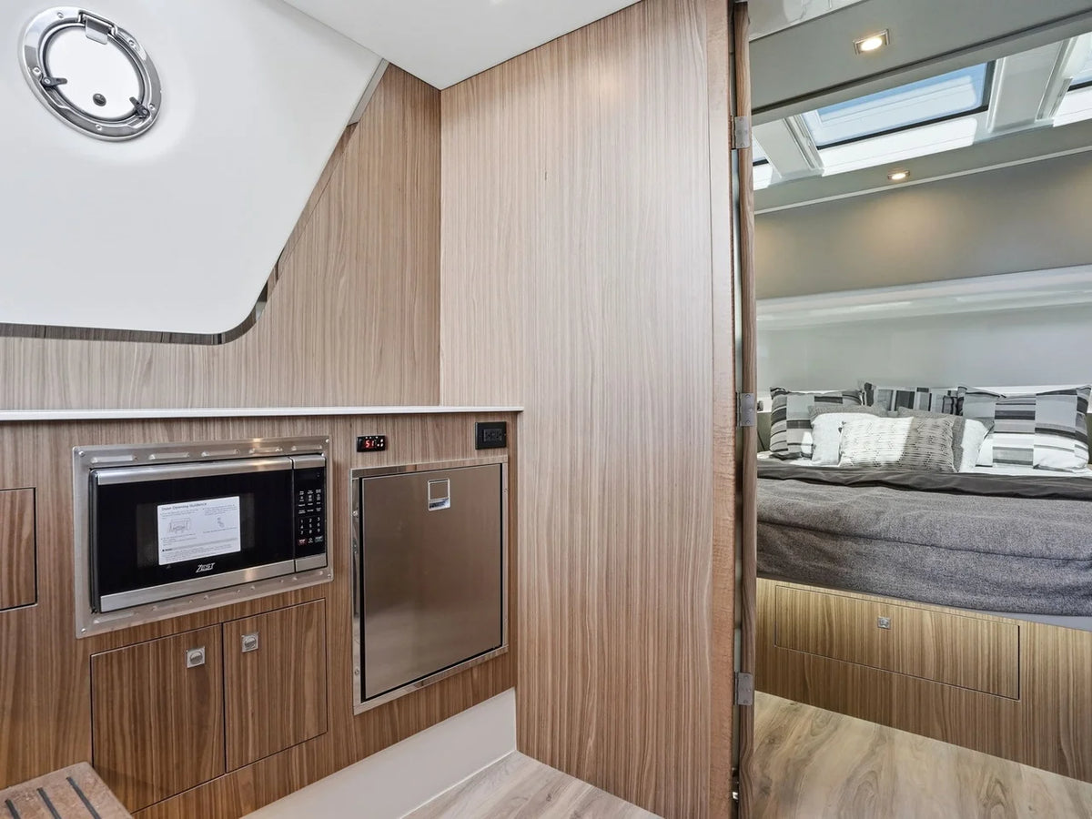 2026 Cruisers Yachts 50 GLS OB 50.0 feet, Quincy, MA #37