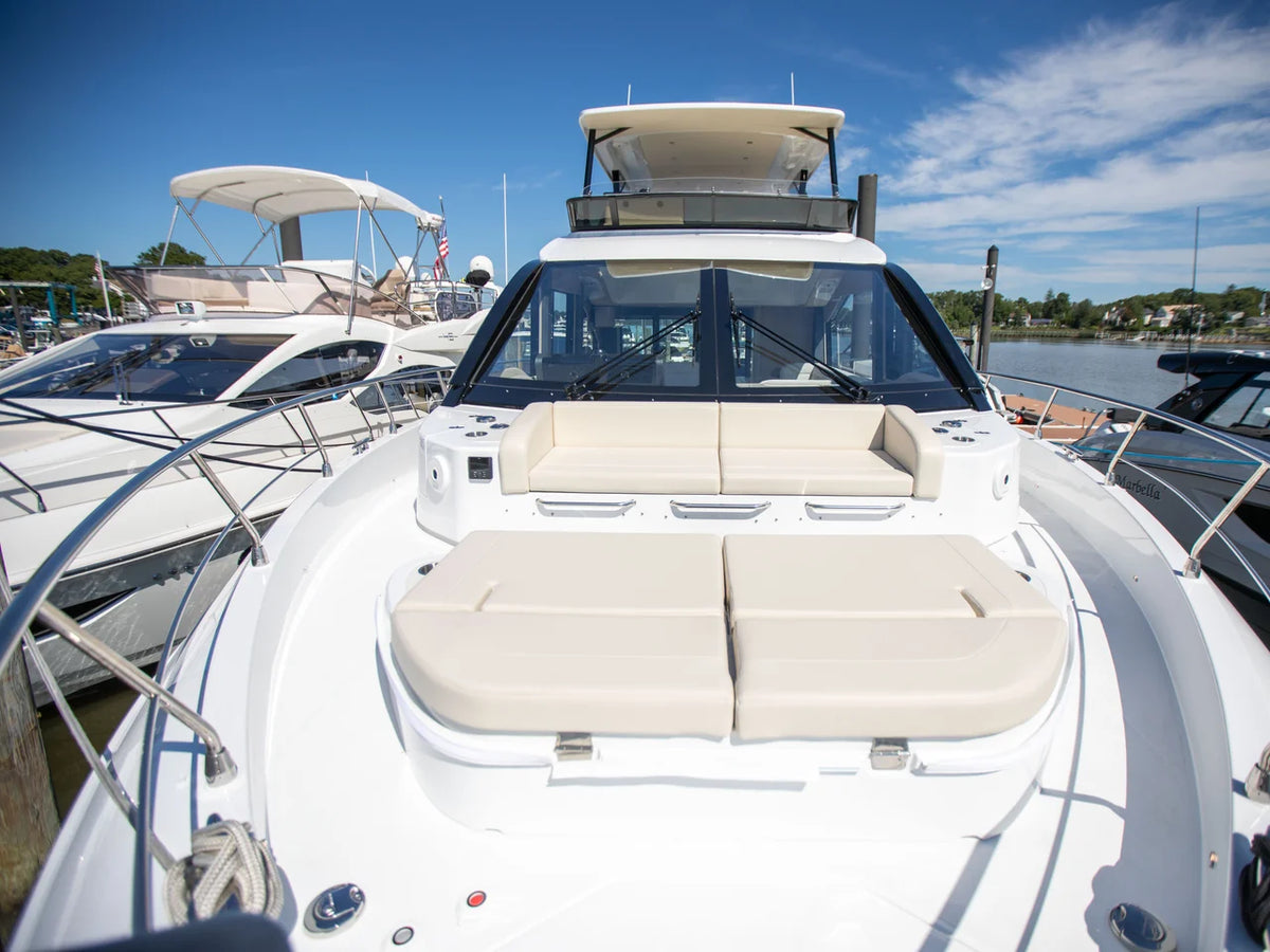 2027 Cruisers Yachts 50 FLY 50.0 feet, Tarpon Springs, Florida #86