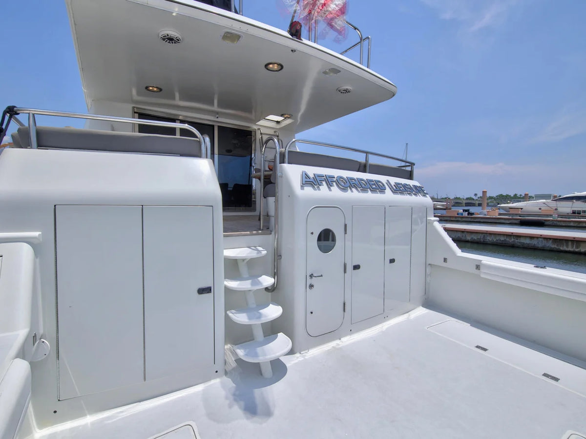 2001 Lazzara 80 SL SKYLOUNGE 80.0 feet, West Palm Beach, FL #105