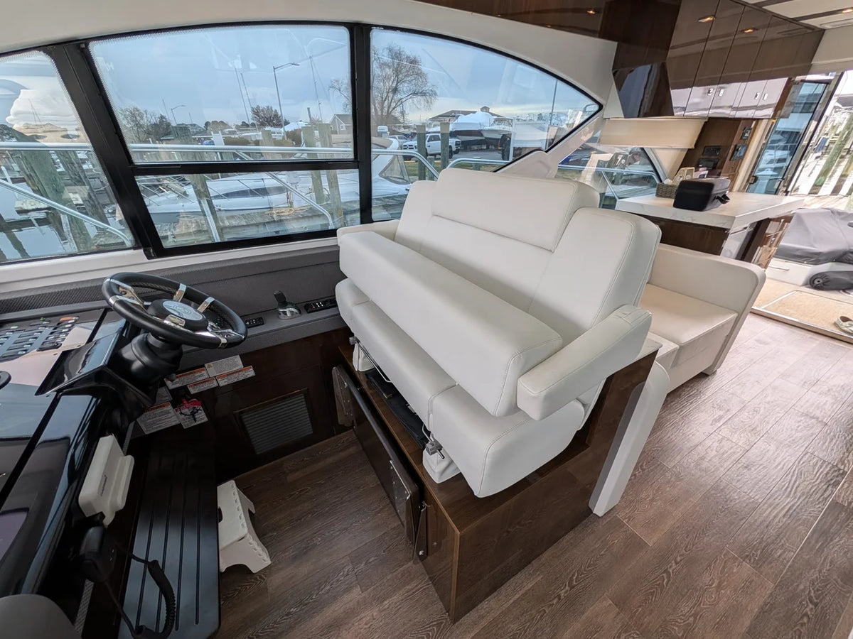 2022 Cruisers Yachts 54 Cantius 54.0 feet, Grasonville, Maryland #22