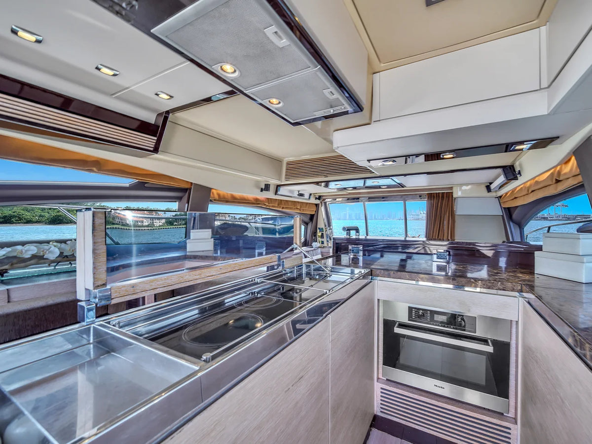 2012 Azimut 64 FLY 64.0 feet, Miami Beach, FL #64