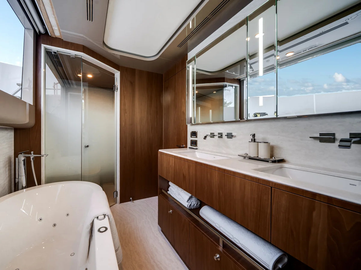 2026 Ocean Alexander 30R 98.0 feet, Hollywood, Florida #49