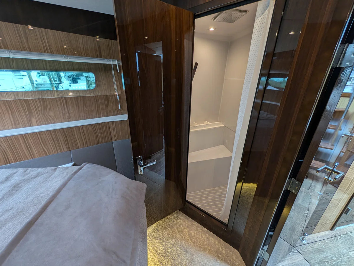 2022 Cruisers Yachts 54 Cantius 54.0 feet, Grasonville, Maryland #50