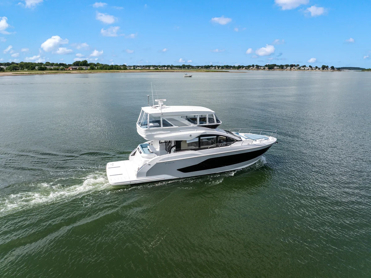 2026 Cruisers Yachts 57 FLY 57.0 feet, Quincy, MA #82