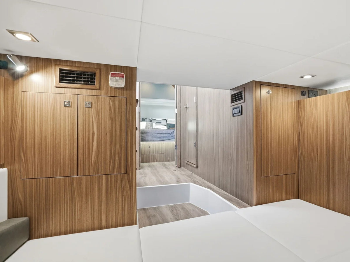 2026 Cruisers Yachts 50 GLS OB 50.0 feet, Quincy, MA #48