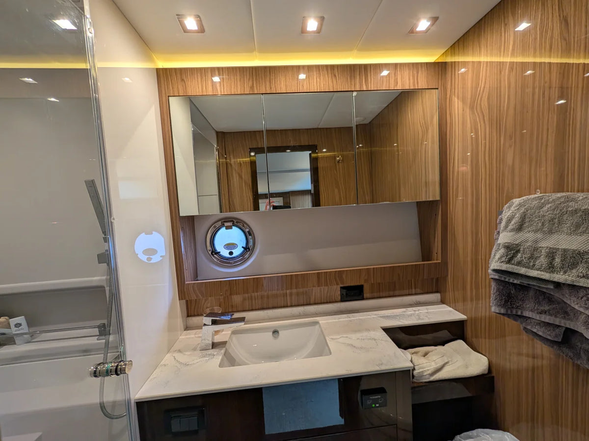 2022 Cruisers Yachts 54 Cantius 54.0 feet, Grasonville, Maryland #38