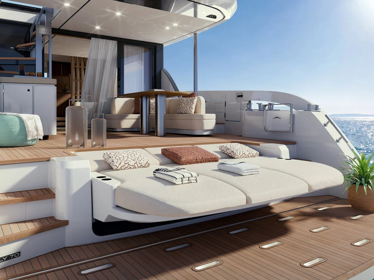 2027 Azimut Fly 70 70.0 feet, Inuvik, Northwest Territories #9