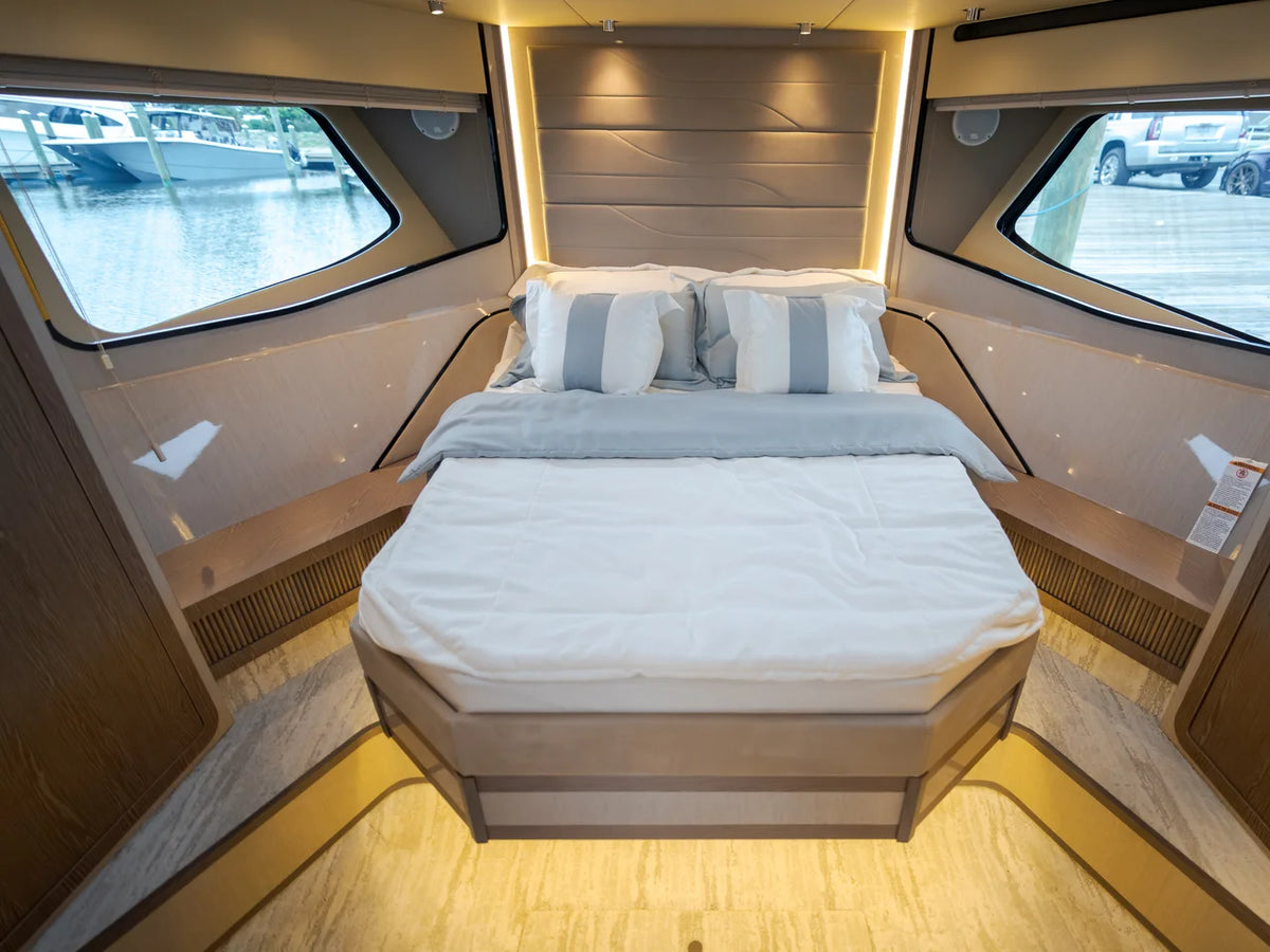 2026 Cruisers Yachts 57 FLY 57.0 feet, Panama City Beach, Florida #85