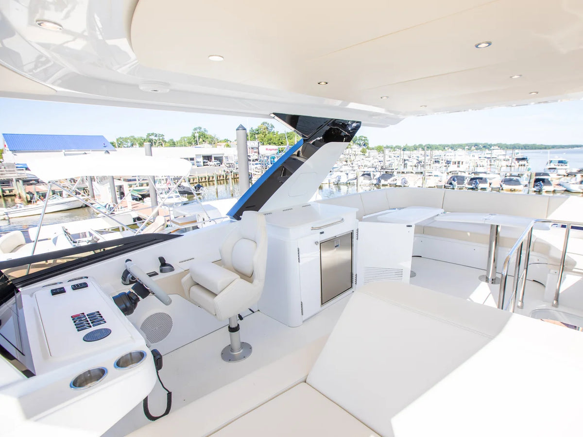 2027 Cruisers Yachts 50 FLY 50.0 feet, Tarpon Springs, Florida #11