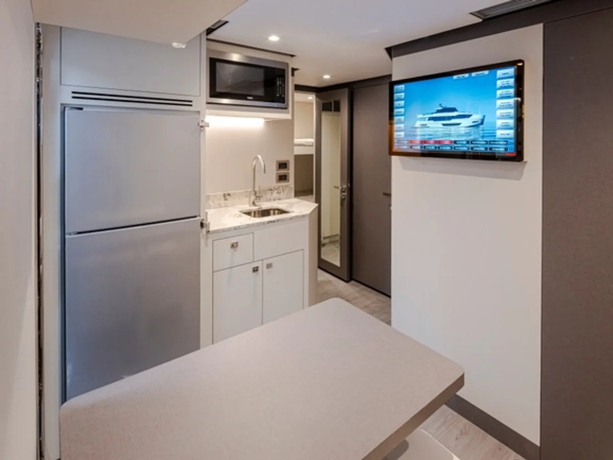 2027 Ocean Alexander 27R 93.0 feet, Hollywood, Florida #25
