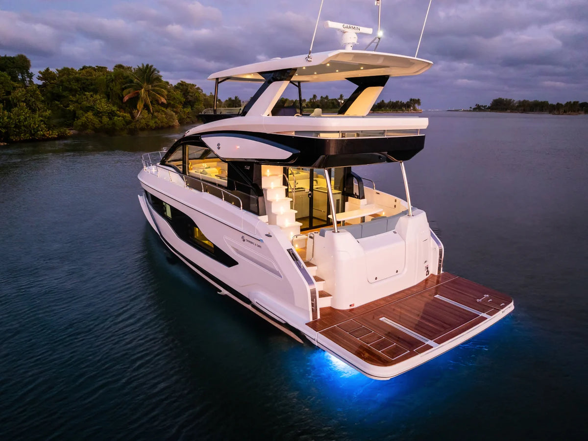 2027 Cruisers Yachts 50 FLY 50.0 feet, Pensacola, Florida #9