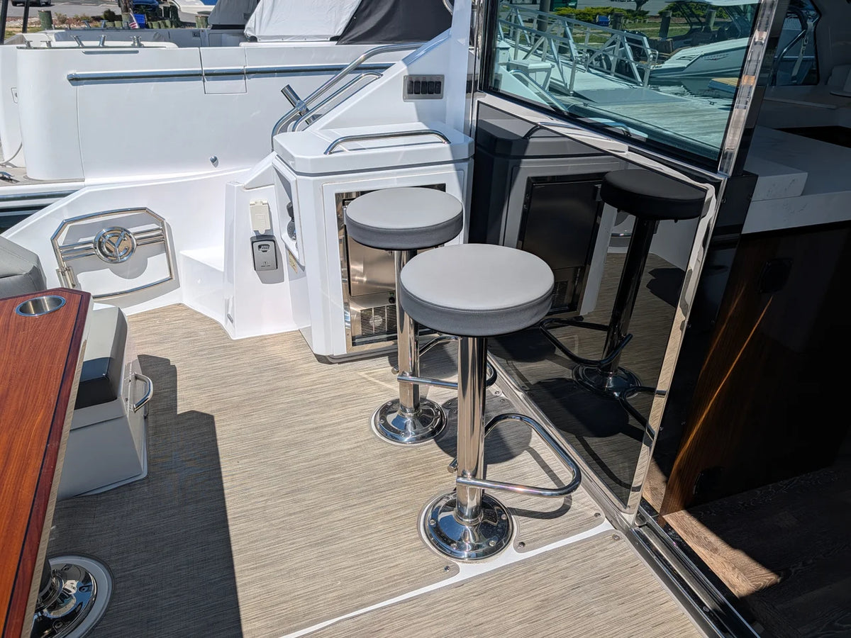 2022 Cruisers Yachts 54 Cantius 54.0 feet, Grasonville, Maryland #109