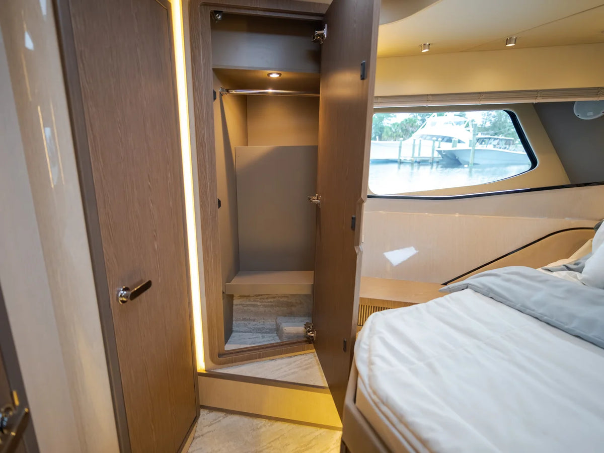 2026 Cruisers Yachts 57 FLY 57.0 feet, Panama City Beach, Florida #86