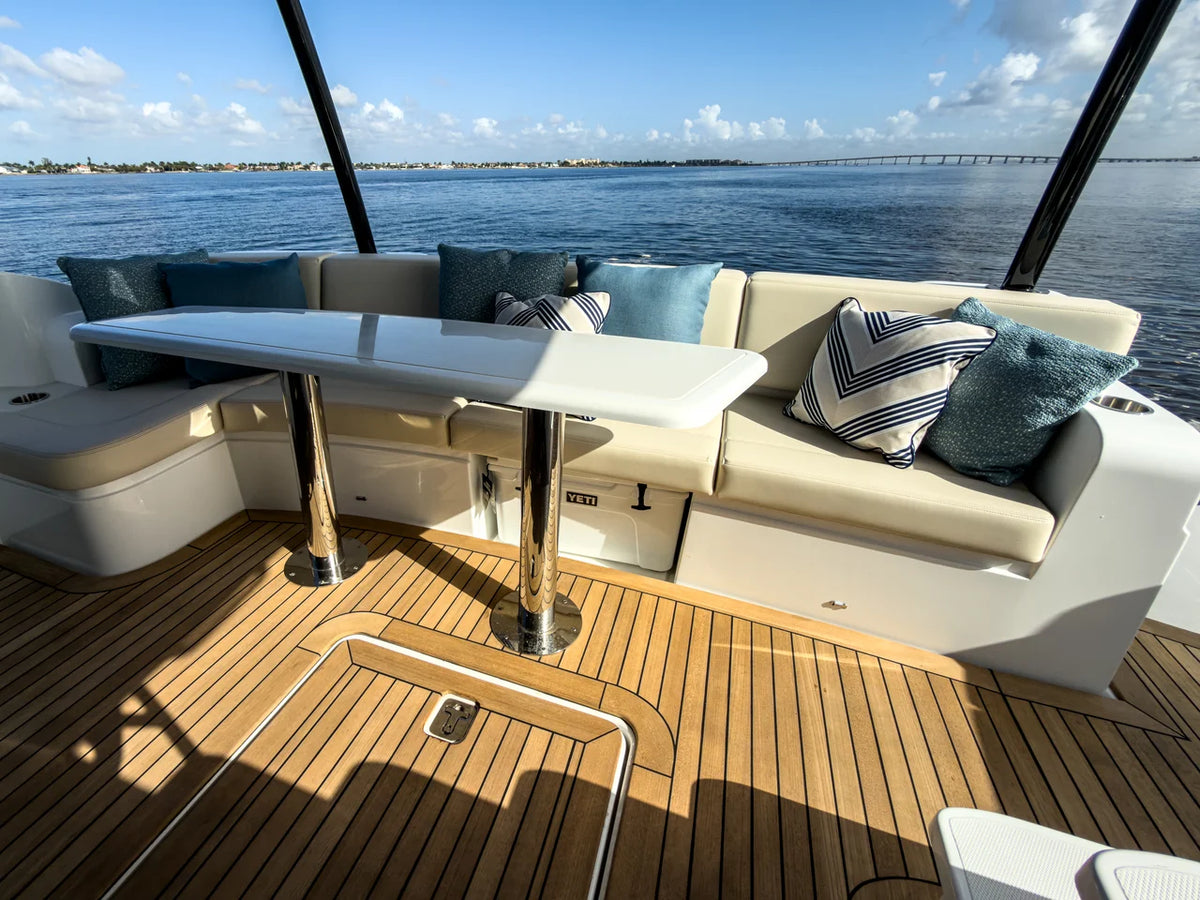 2026 Cruisers Yachts 50 FLY 50.0 feet, Fort Myers, Florida #16