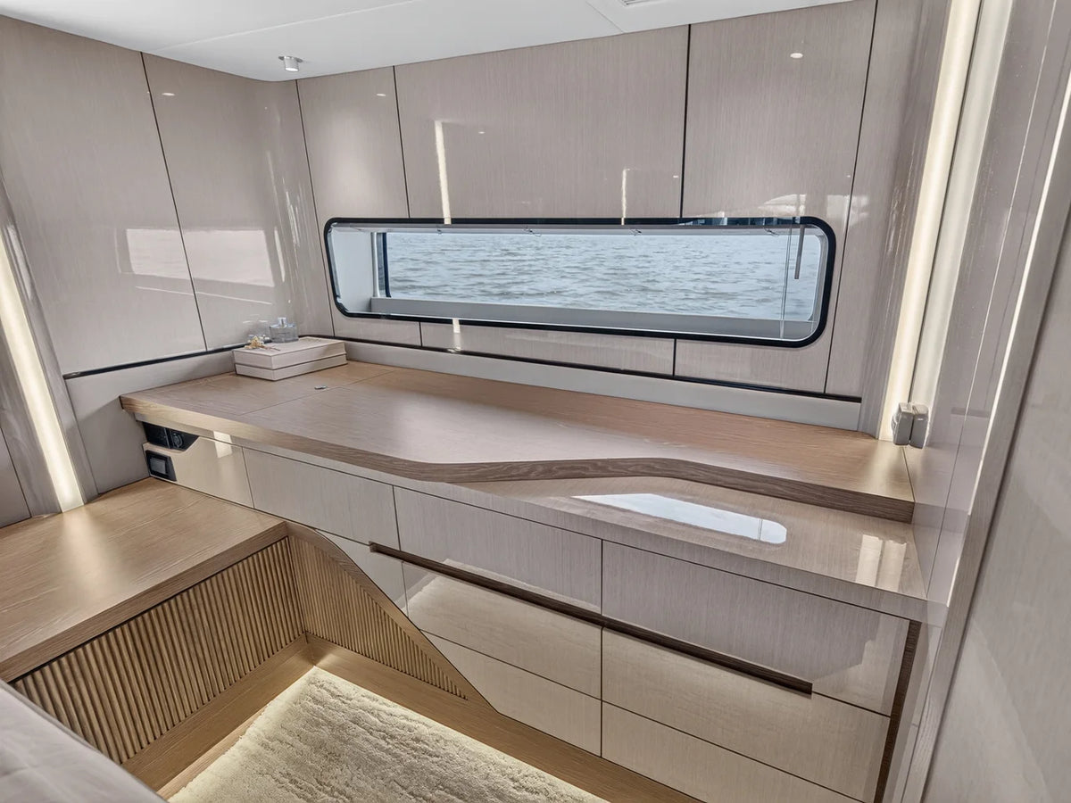 2026 Cruisers Yachts 57 FLY 57.0 feet, Stuart, Florida #32