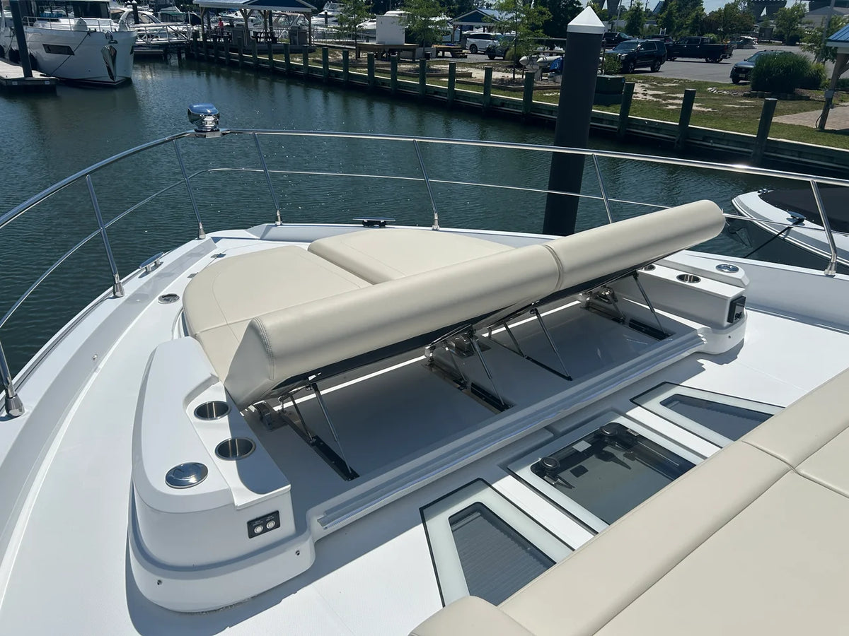 2026 Cruisers Yachts 57 FLY 57.0 feet, Grasonville, Maryland #23