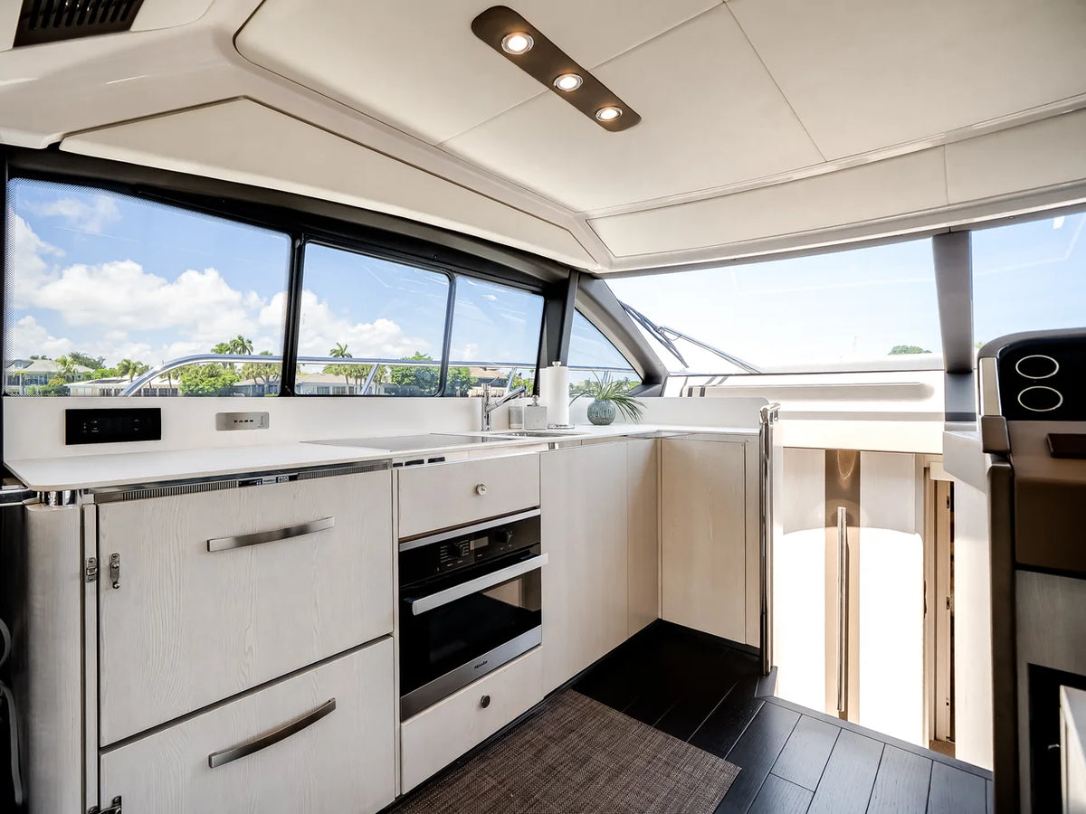 2021 Azimut FLY 50 50.0 feet, Fort Lauderdale, FL #38