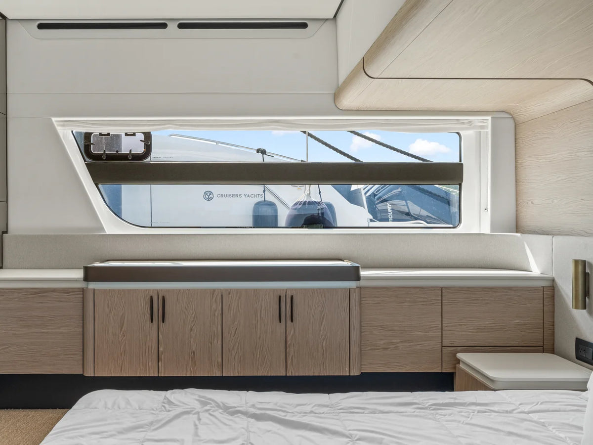 2027 Azimut Fly 53 53.0 feet, Westbrook, Connecticut #50