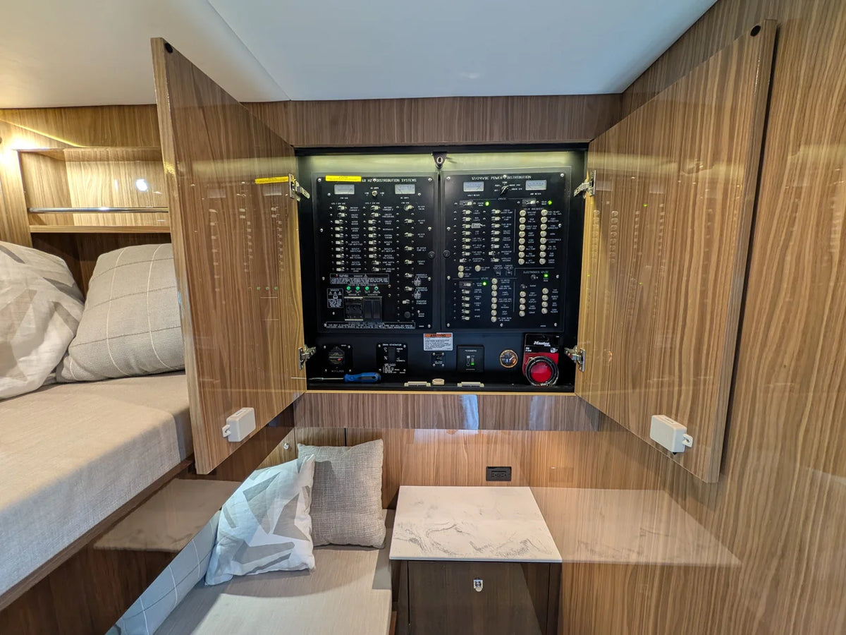 2022 Cruisers Yachts 54 Cantius 54.0 feet, Grasonville, Maryland #43