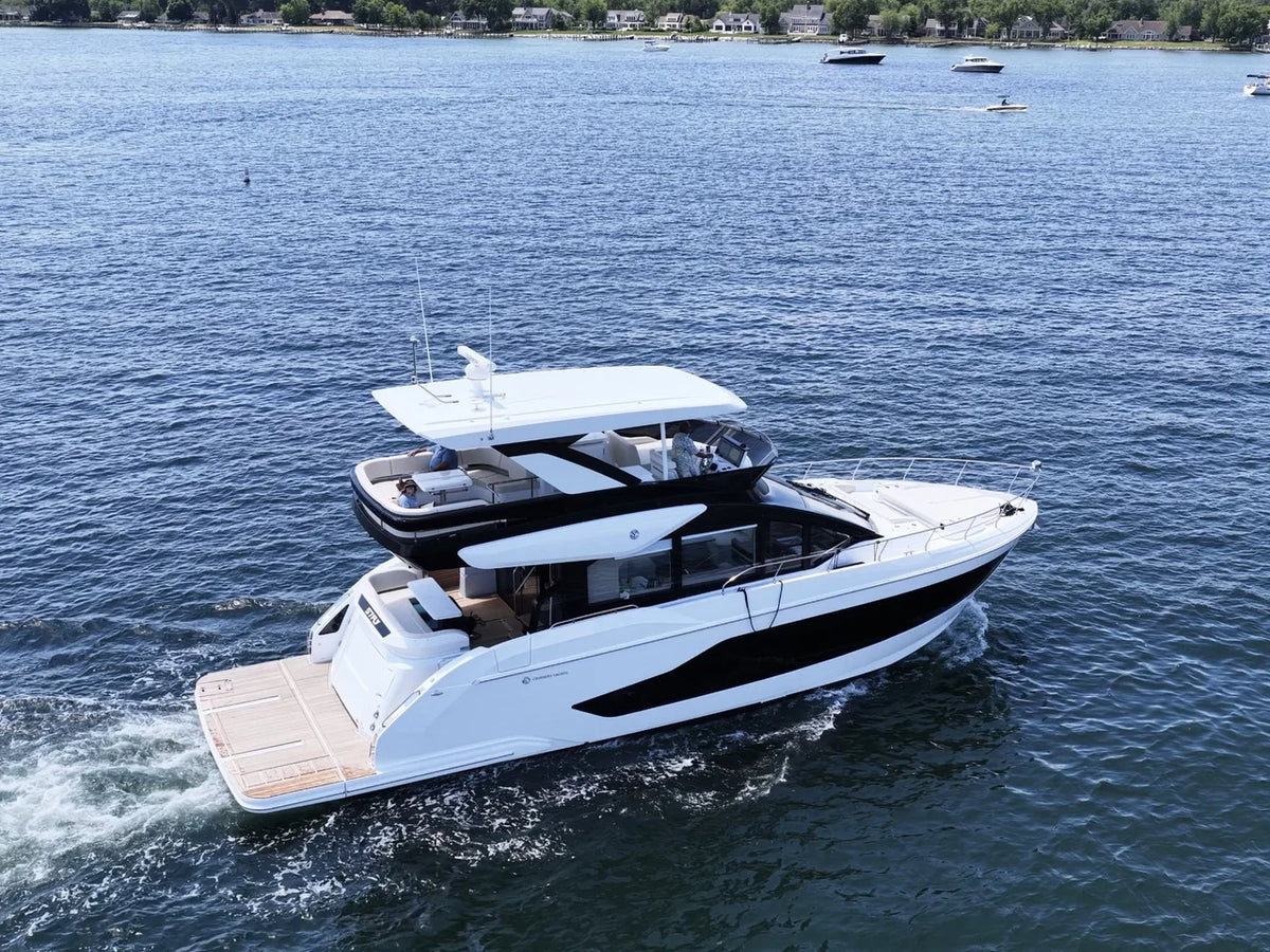 2026 Cruisers Yachts 57 FLY 57.0 feet, Grasonville, Maryland #5