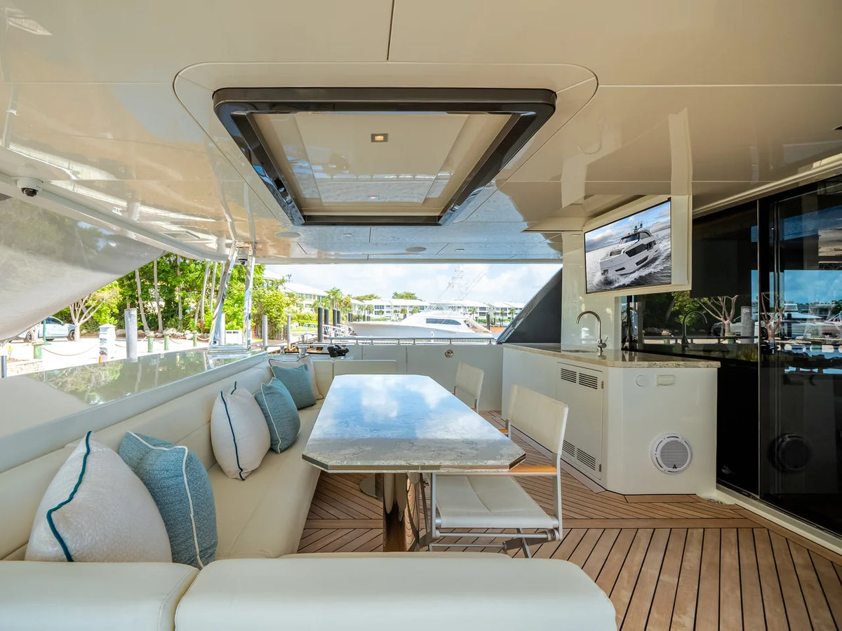 2023 Ocean Alexander 27R 88.0 feet, Ocean Reef, FL #109