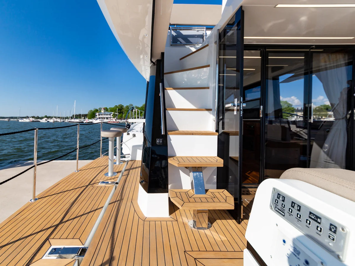 2027 Galeon 570 SKY 58.0 feet, Inuvik, Northwest Territories #77