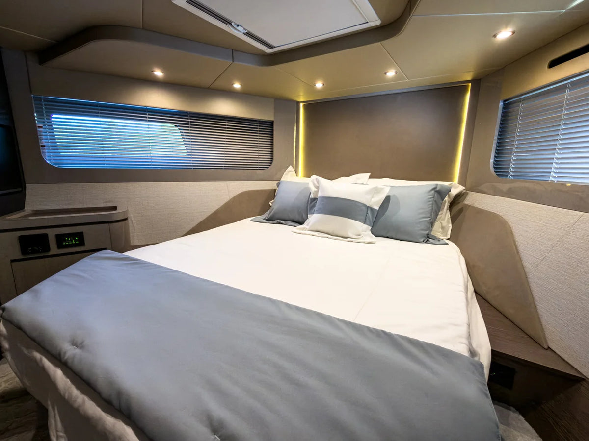 2026 Cruisers Yachts 50 FLY 50.0 feet, Fort Myers, Florida #39