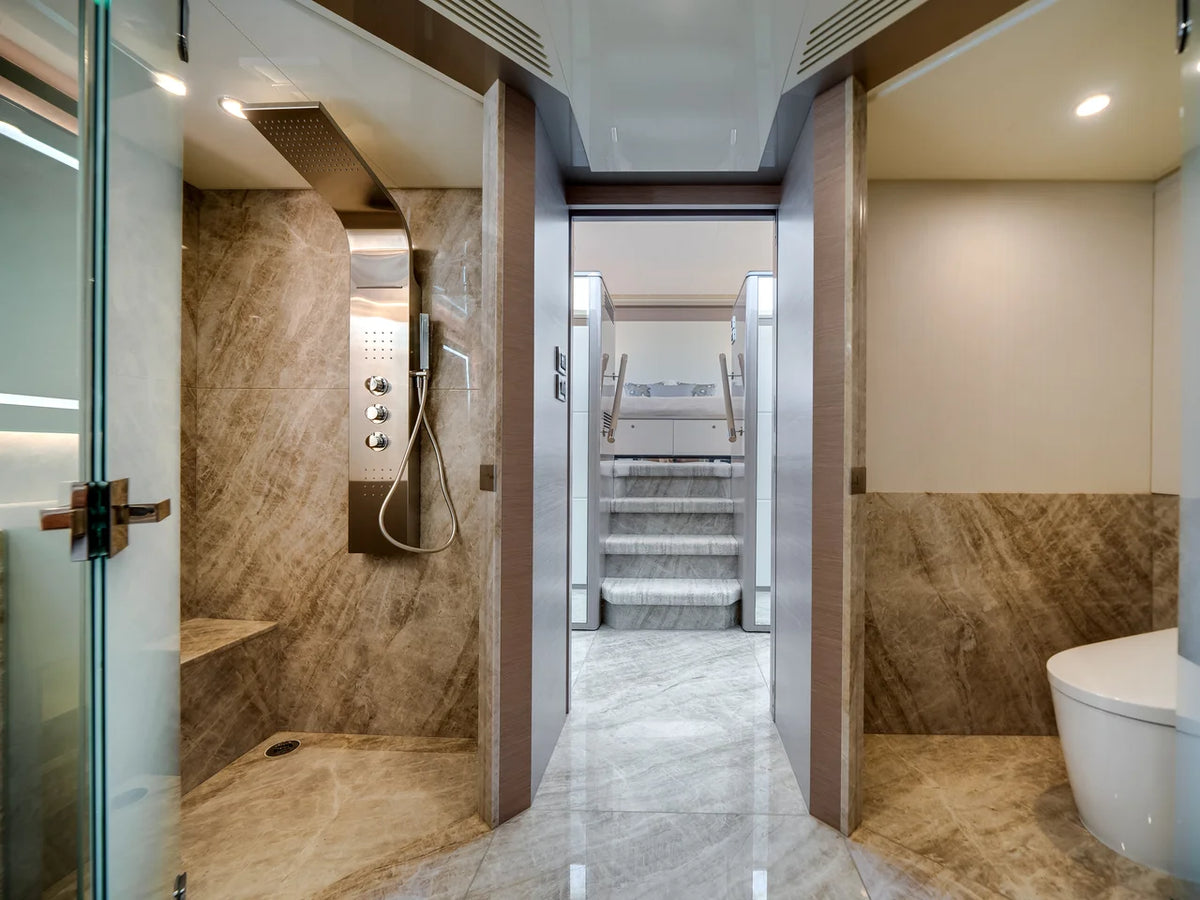 2026 Ocean Alexander 37L 120.0 feet, Hollywood, Florida #42