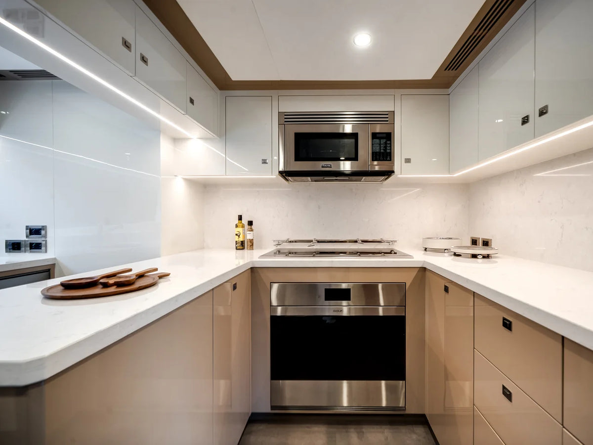 2026 Ocean Alexander 30R 98.0 feet, Hollywood, Florida #35