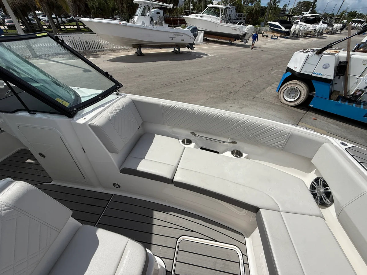 2025 Sea Ray SDX 270 Outboard 300.0 feet, Sarasota, Florida #18