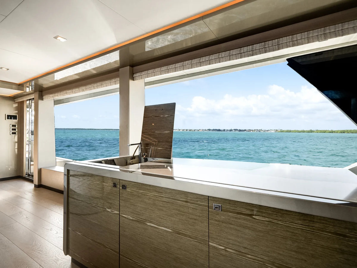 2023 Ocean Alexander 27R 88.0 feet, Ocean Reef, FL #23