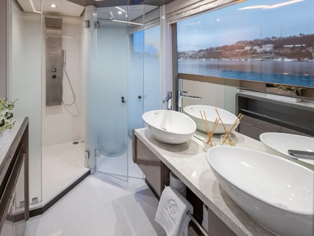 2027 Ocean Alexander 27R 93.0 feet, Hollywood, Florida #63