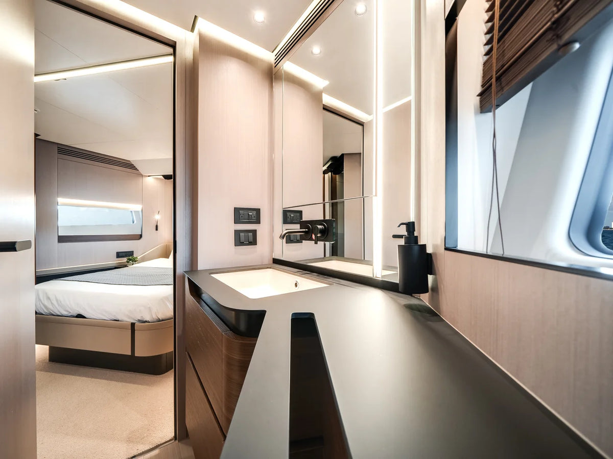 2026 Azimut S8 80.0 feet, Dania Beach, Florida #58