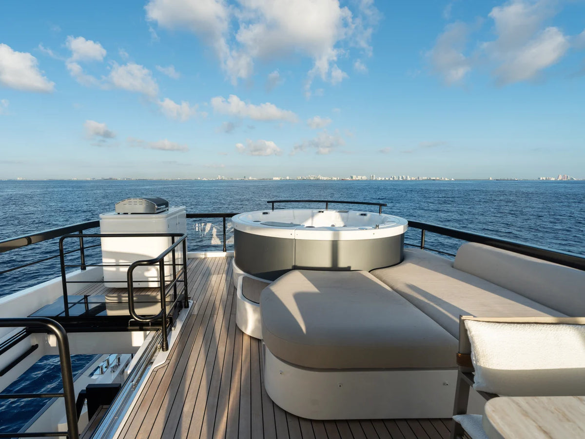 2027 Azimut Fly 82 82.0 feet, Hollywood, Florida #14