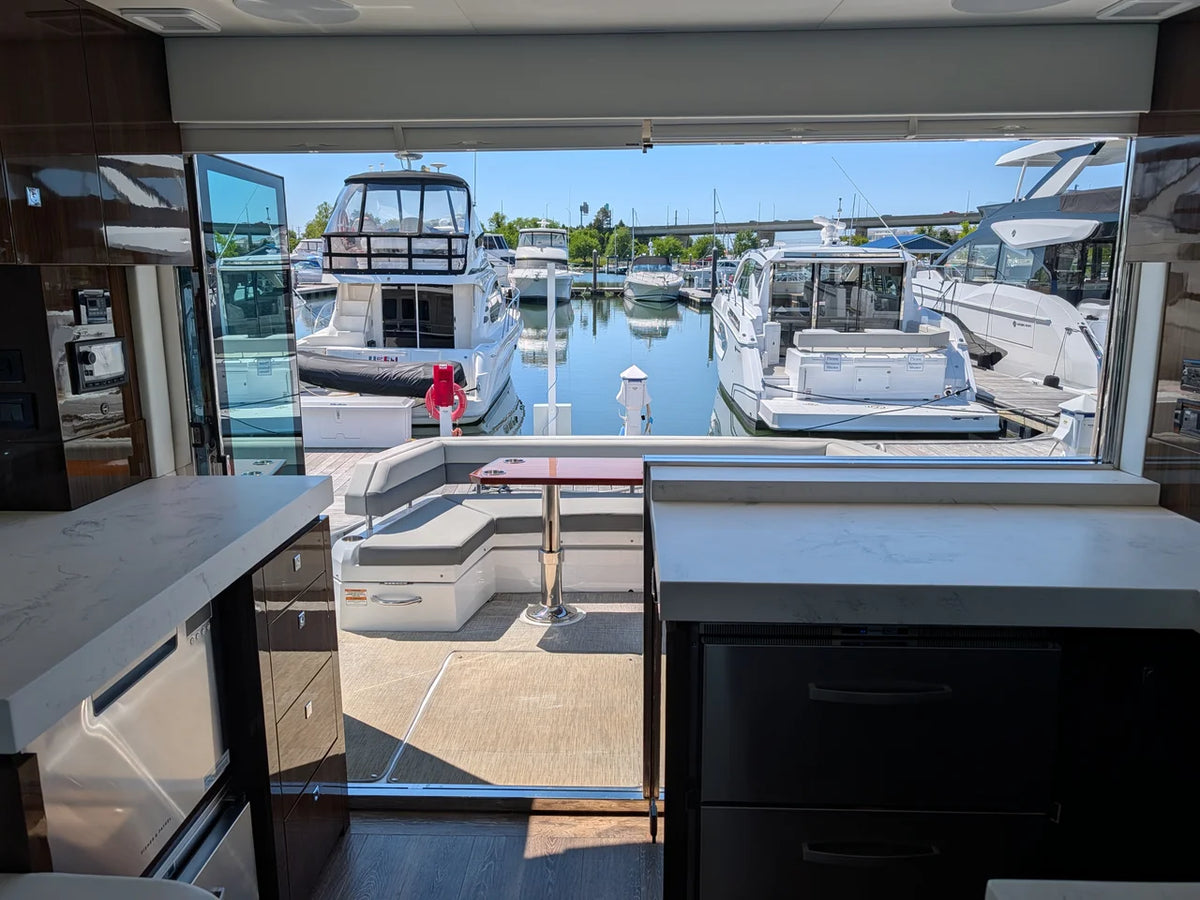 2022 Cruisers Yachts 54 Cantius 54.0 feet, Grasonville, Maryland #123