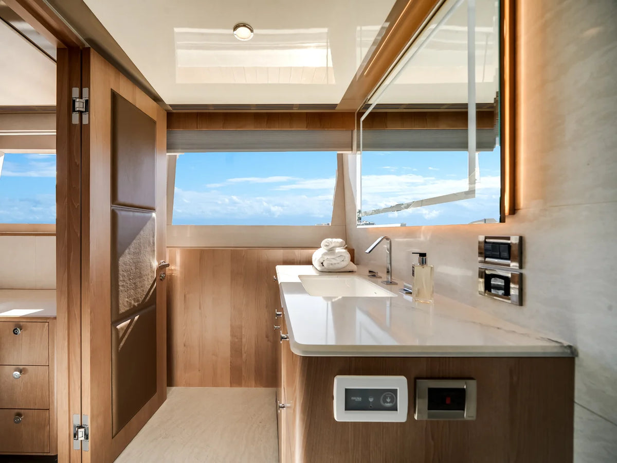 2025 Ocean Alexander 28L 95.0 feet, Jupiter, FL #39