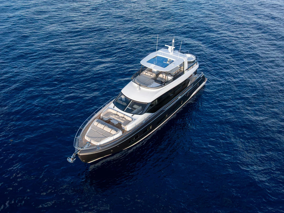 2027 Azimut Fly 82 82.0 feet, Hollywood, Florida #9