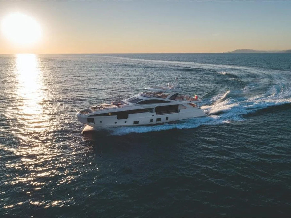 2026 Azimut Grande 32M 105.0 feet, Inuvik, Northwest Territories #25