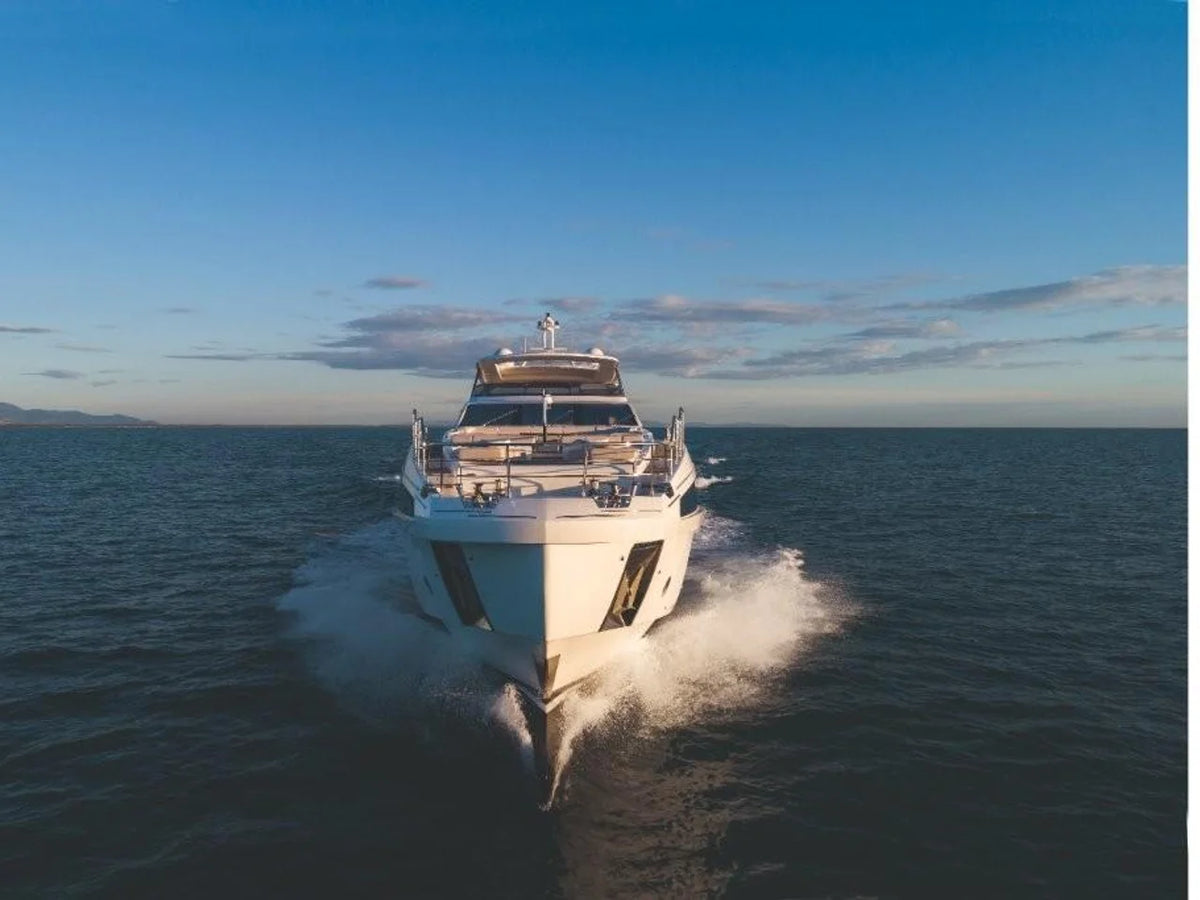 2026 Azimut Grande 32M 105.0 feet, Inuvik, Northwest Territories #26