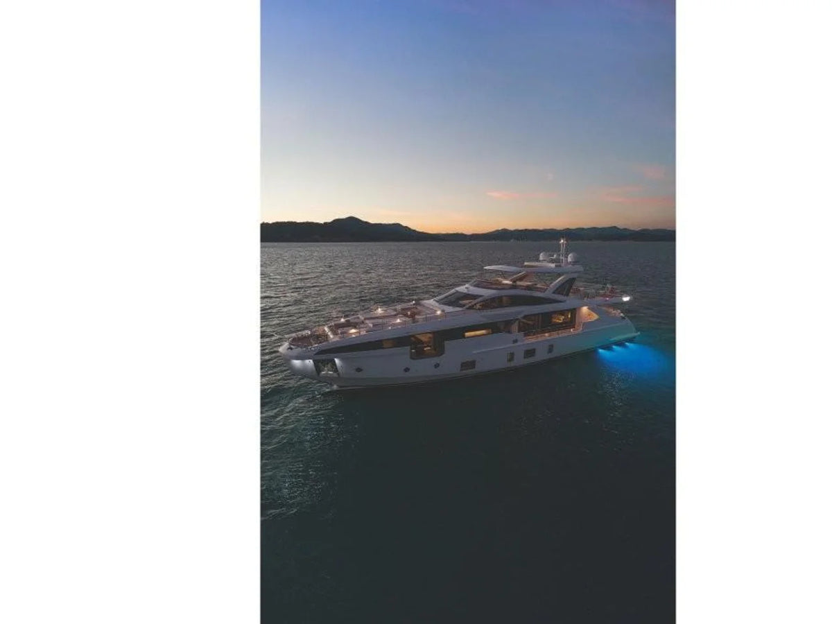 2026 Azimut Grande 32M 105.0 feet, Inuvik, Northwest Territories #65