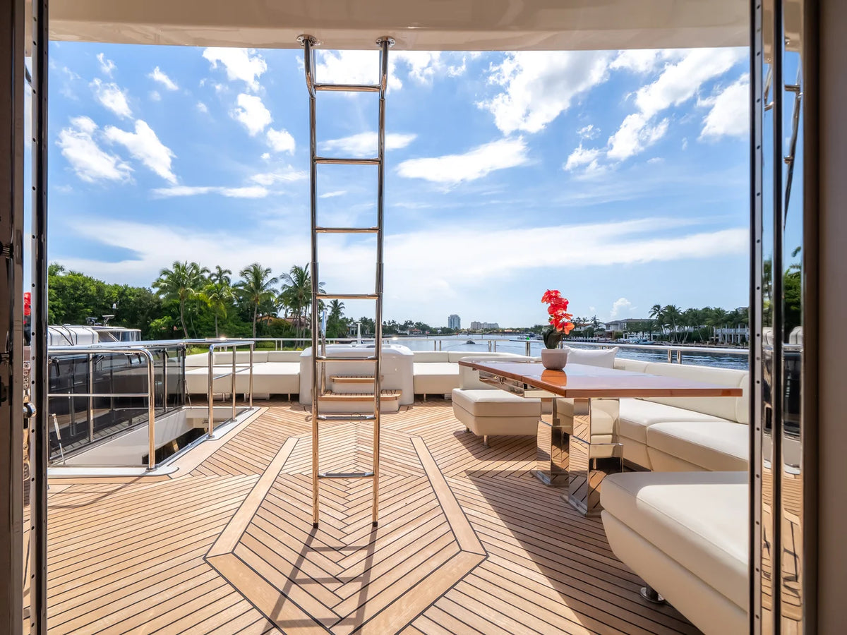 2025 Ocean Alexander 27R 88.0 feet, Fort Lauderdale, FL #88