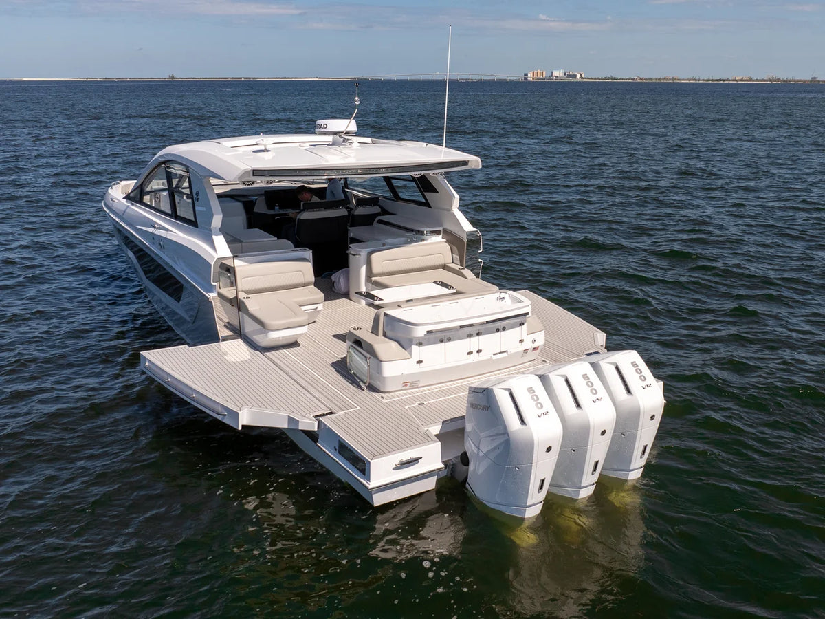 2026 Cruisers Yachts 50 GLS OB 50.0 feet, Fort Myers, Florida #7
