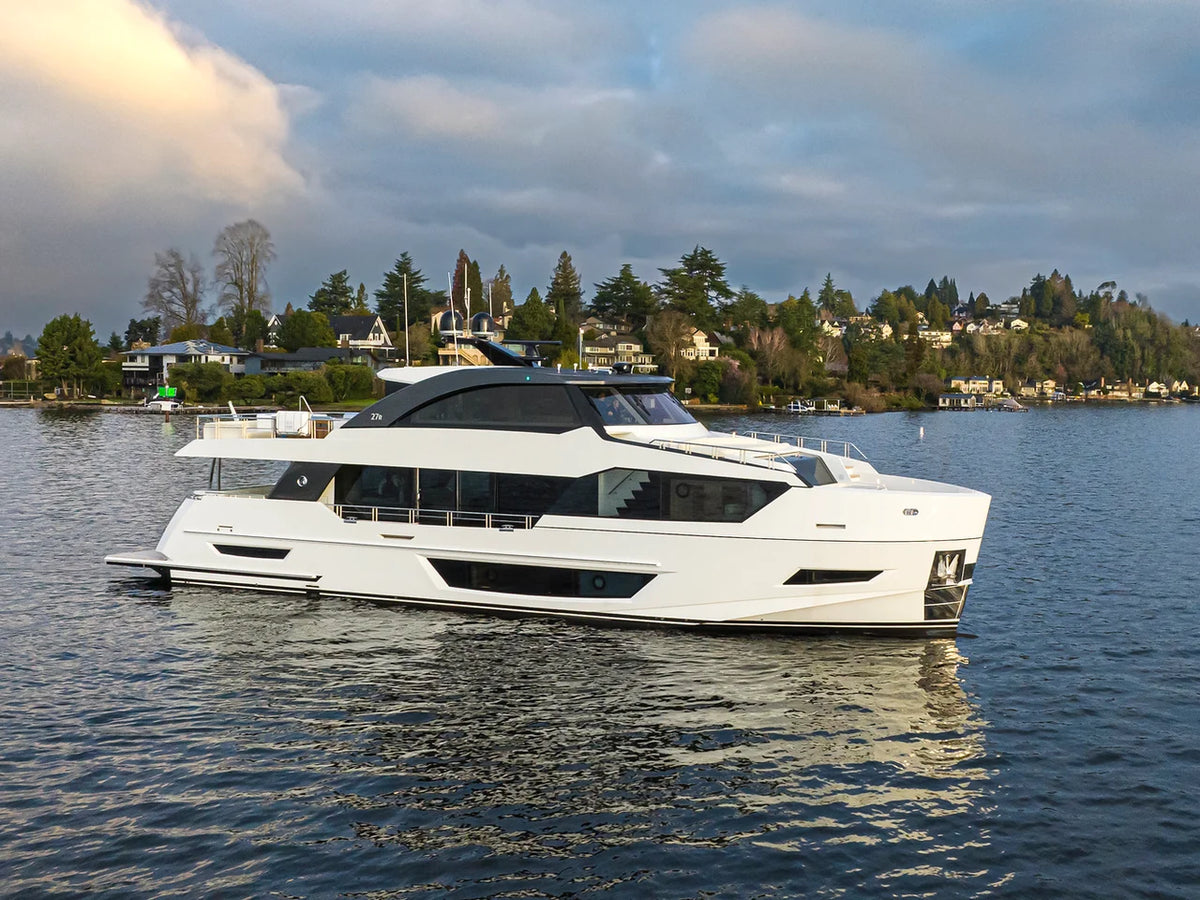 2027 Ocean Alexander 27R 93.0 feet, Hollywood, Florida #9