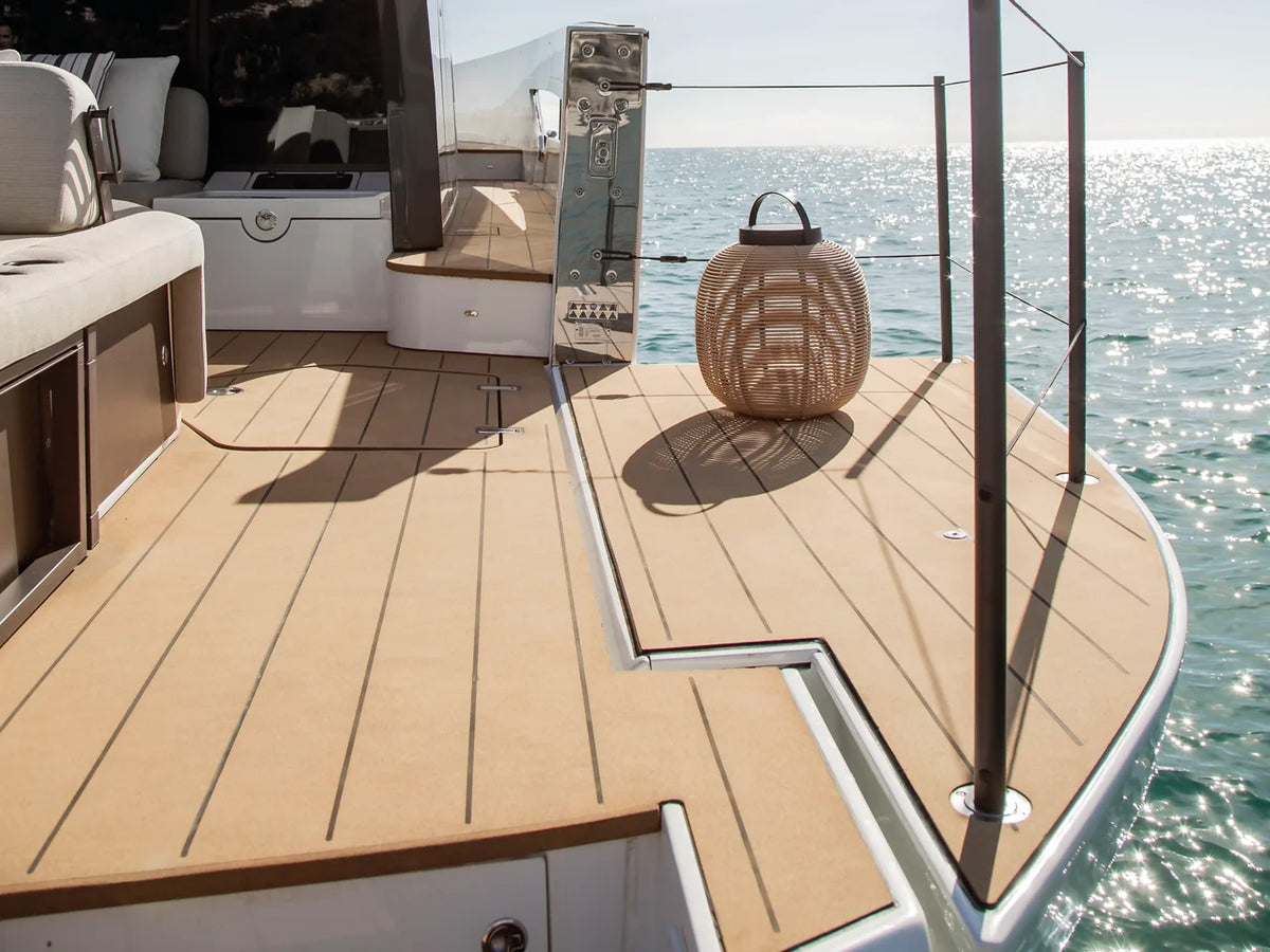 2027 Azimut Seadeck 6 57.0 feet, Washington, Connecticut #28