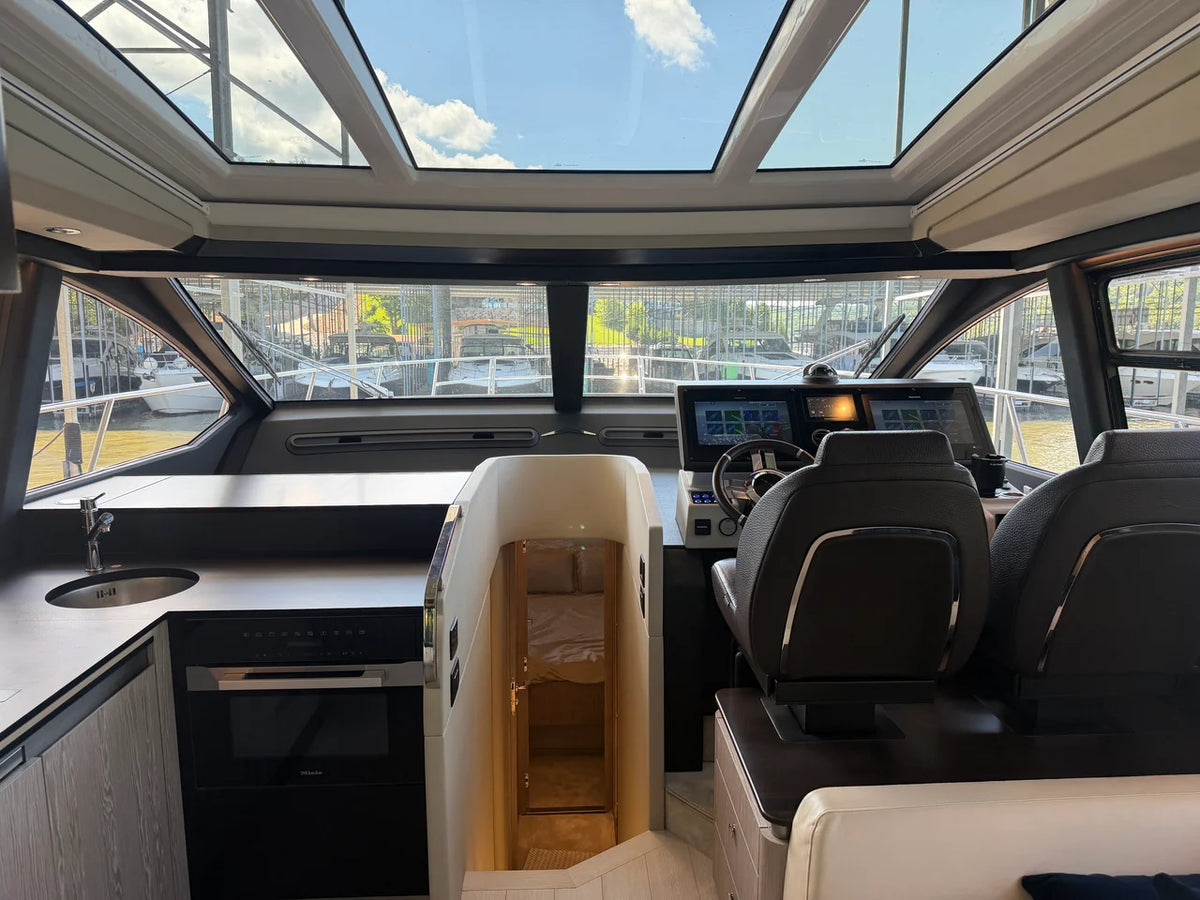 2023 Azimut S6 59.0 feet, Lake Ozark, Missouri #26