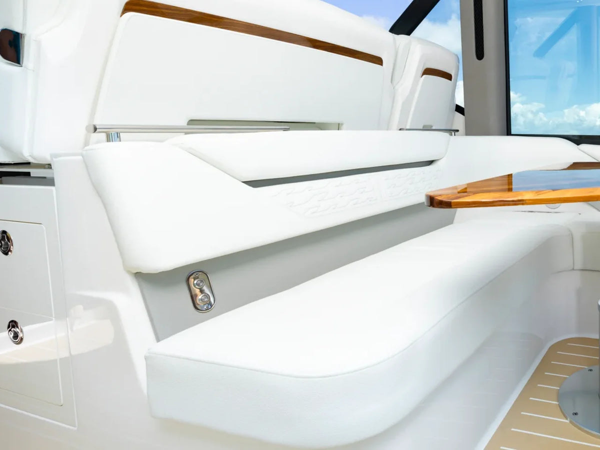 2027 Tiara Yachts 56 LS 56.0 feet, Inuvik, Northwest Territories #13