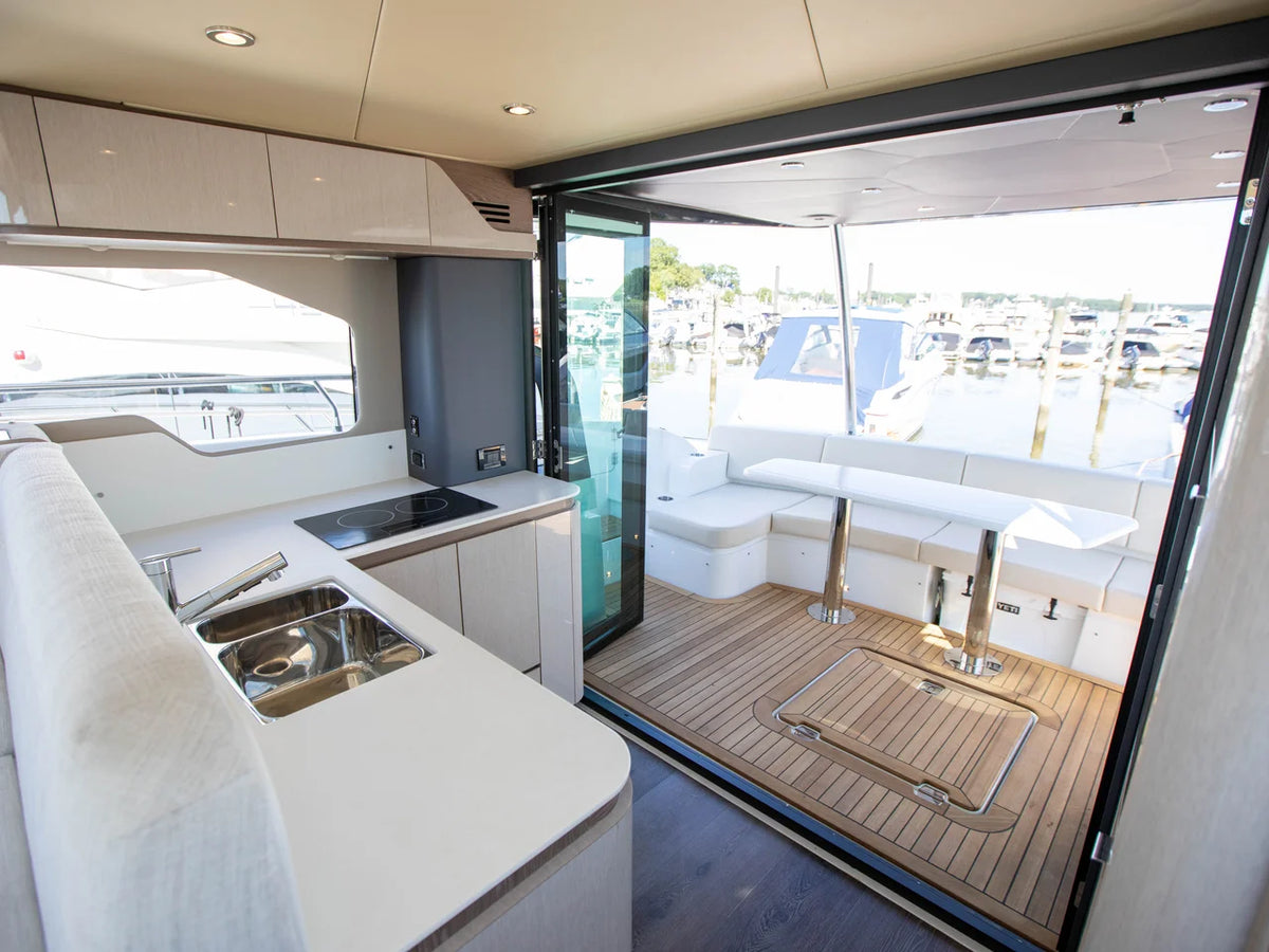2027 Cruisers Yachts 50 FLY 50.0 feet, Tarpon Springs, Florida #75